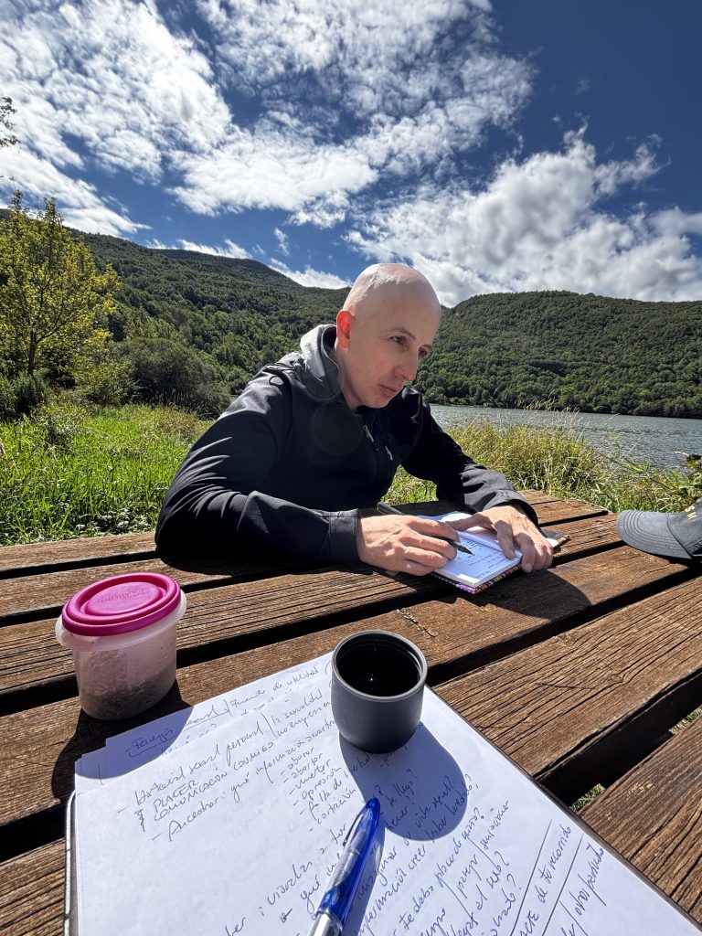 imagen durante un retiro personalizado en la naturaleza