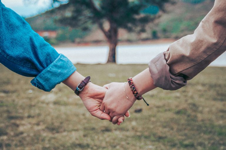Retiros para parejas, para aprender a meditar, antiestrés o de crecimiento personal. ¿Cuál eliges?